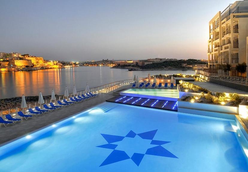 Stylish Apartment In Tigne Point Sliema Dış mekan fotoğraf